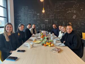 neotares_Aktuelles_Neujahresfrühstück im Team neotares_2025_01
