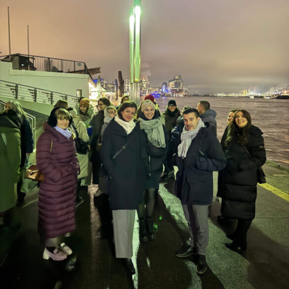 neotares_Aktuelles_Weihnachtsfeiern im teamneo -it's a wrap_2024_07