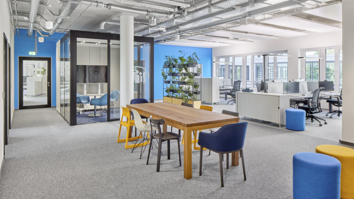 Neotares Consult GmbH Referenzen Lufthansa Industry Solutions 2026 04