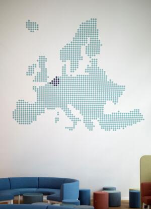 neotares_References_Randstad_2023_06