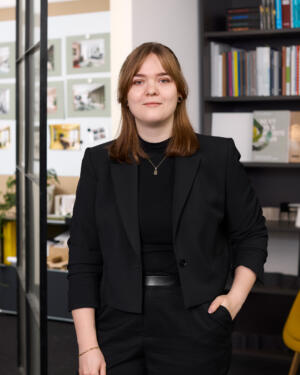 240930 Neotares Frankfurt Ursula Scholz 1021 jpg