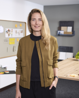 Anna Cansius png